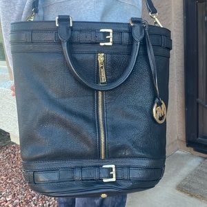 Michael Kors large black leather bucket bag